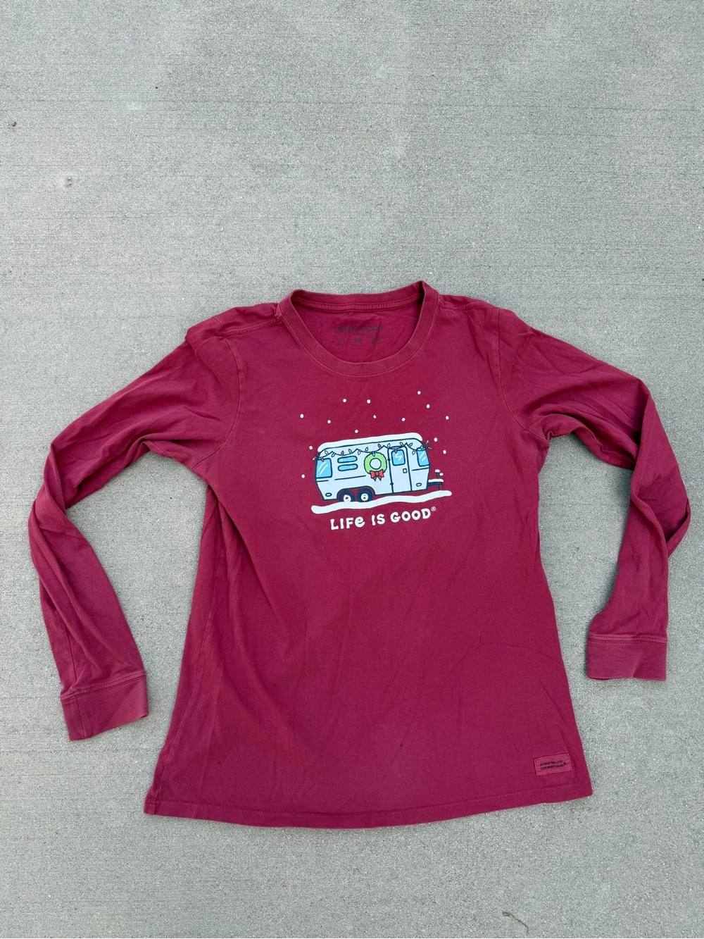 Life is Good Long-Sleeve Winter Holiday Camper Graphic Tee - Berry